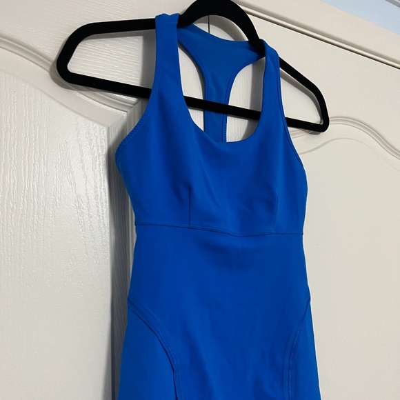Lululemon Power Up Tank Beaming Blue - Size 6 - Picture 9 of 14